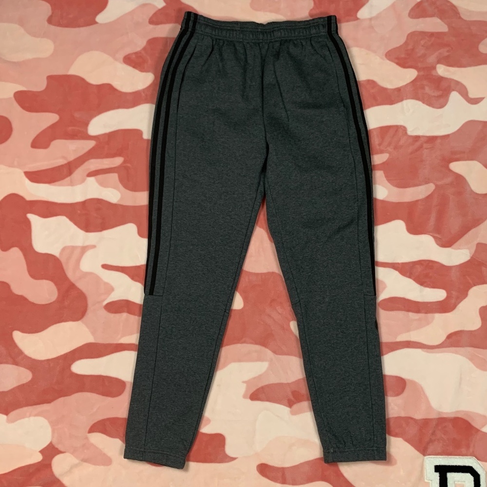 NWOT $70 Adidas Men's Logo Gray Joggers Sweatpants